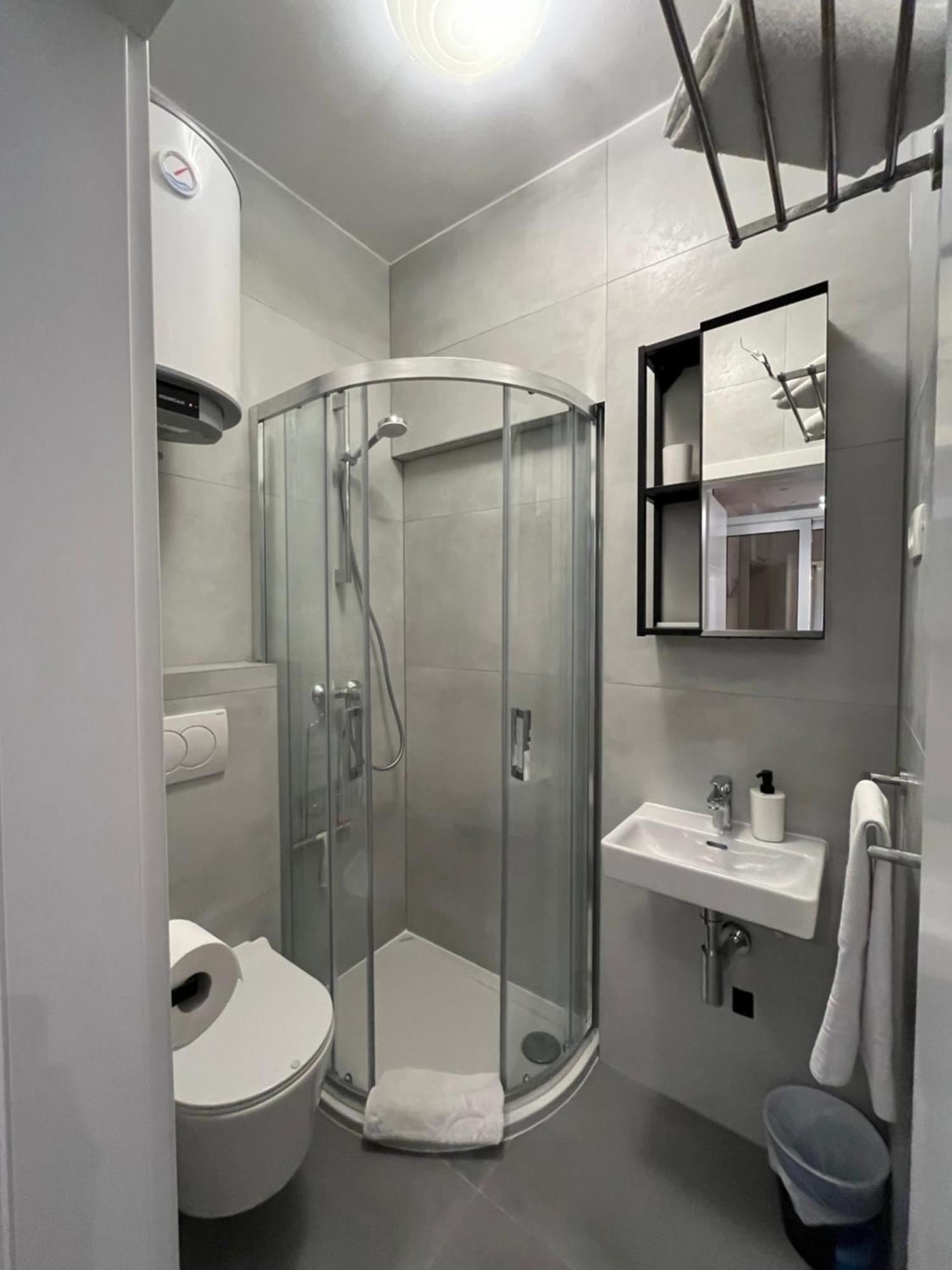 Studio Apartment And Rooms Adria Vodice Exterior foto